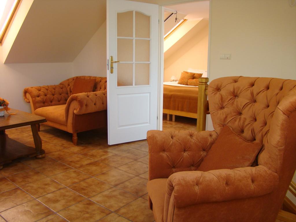 Bed and Breakfast Bobrowa Dolina Ryn  Habitación foto